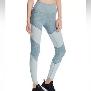Alo Sheila‎ High-Rise Alosoft Leggings